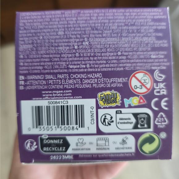 Mini Bratz x Kylie Jenner Series 1 "Final Look" Capsule Collectible Figures - Picture 3 of 8